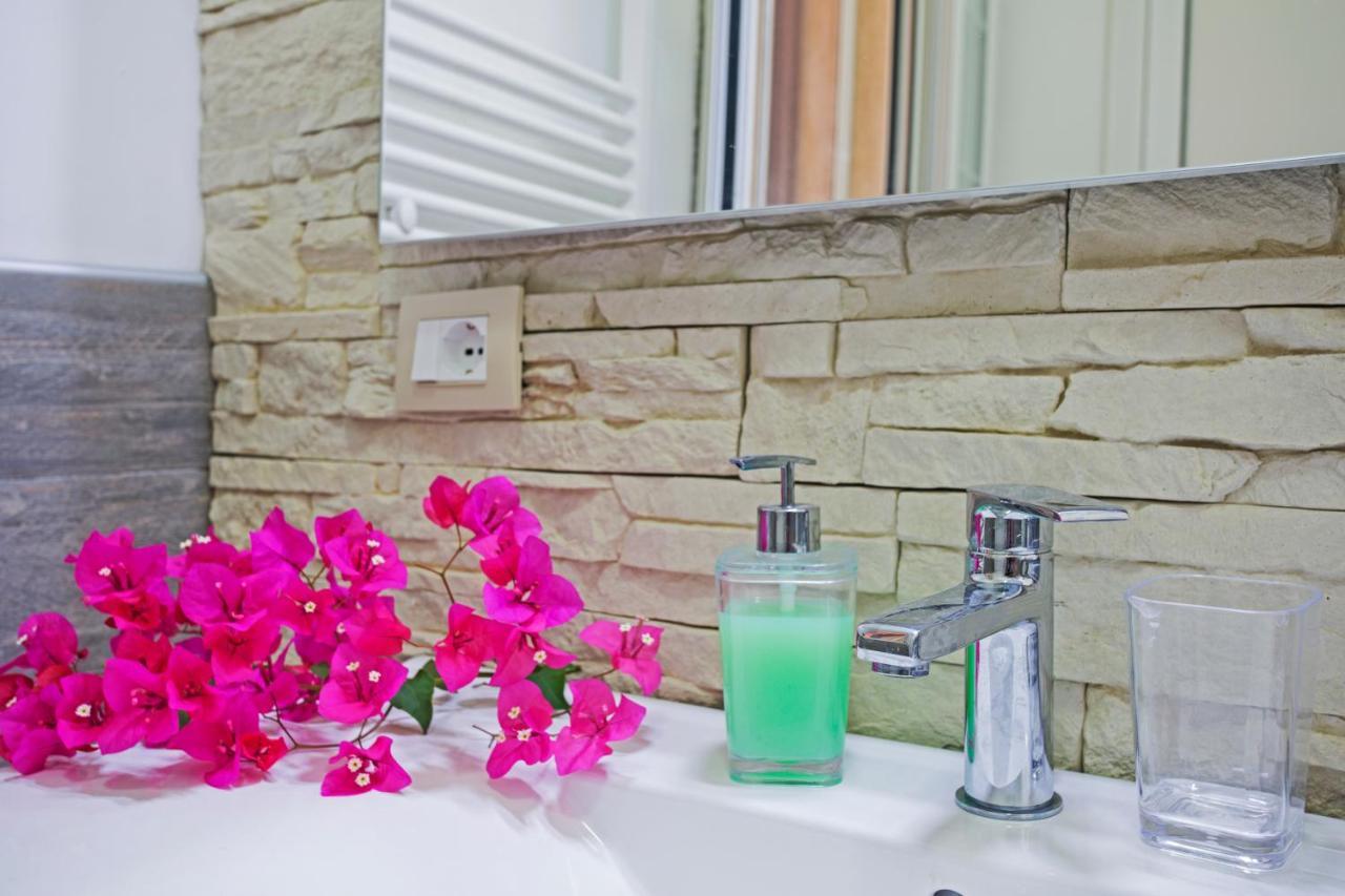 Le Volte Apartments Torchiarolo Ngoại thất bức ảnh